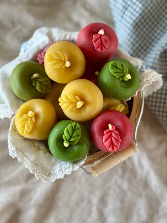 Apple Beeswax Candle