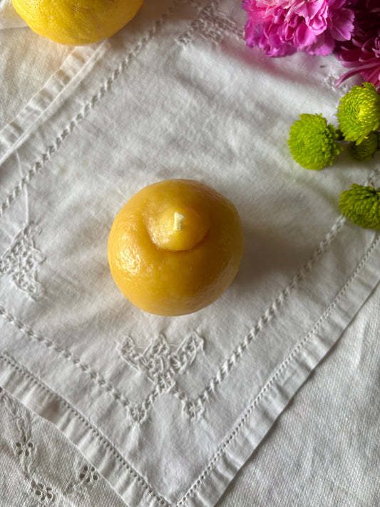 Hand-poured Lemon Beeswax Candle